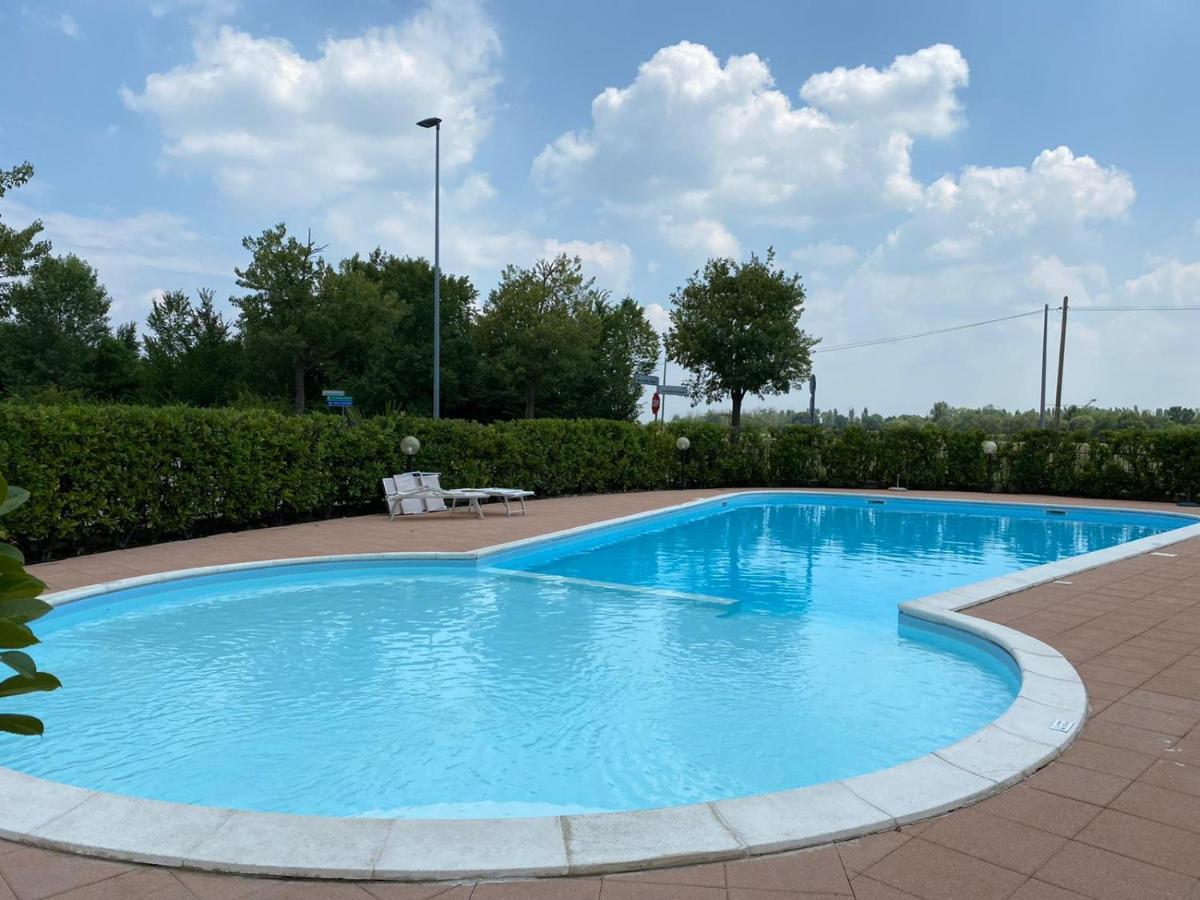 Appartamento Il Faro Con Giardino In Residence Con Piscina Desenzano del Garda Exteriér fotografie